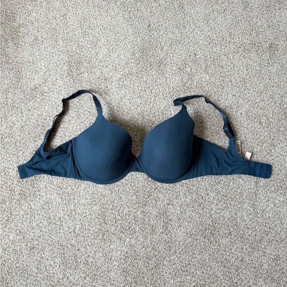 Victorias Secret Bra - Picture 1 of 5